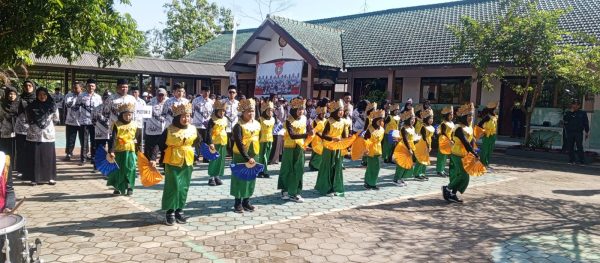 HUT PGRI ke-80 & HGN 2025: Gedangan Bersatu Hormati Perjuangan Guru