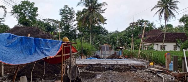 Jembatan Balong Rejoyoso Rampung Dicor, Progres Capai 80% dan Ditarget Selesai Akhir 2025