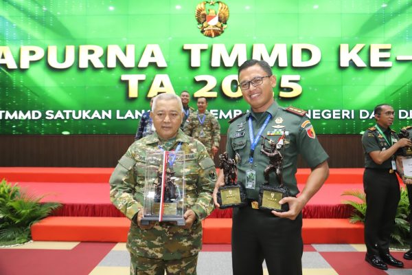 Prestasi Gemilang TMMD 126: Dandim 0818/Malang-Batu Borong Penghargaan Juara 1 Dansatgas Terbaik dari Kasad