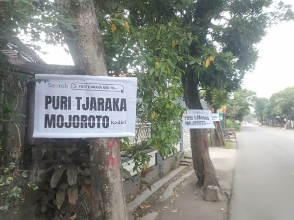 Wana Rescue Indonesia Soroti Reklame Perumahan Ilegal yang “Menyiksa” Pohon di Kota Kediri