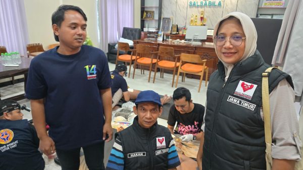 Senyum Anak Yatim Warnai Program Sunat Gratis Rekan Indonesia dan Klinik Salsabila Medika