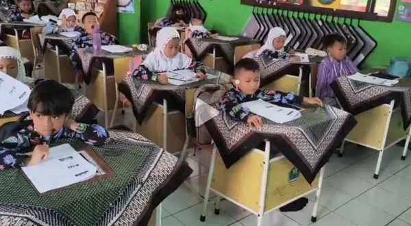 Diduga Banyak Pungutan Liar di SDN 2 Bakalan, Wali Murid Resah