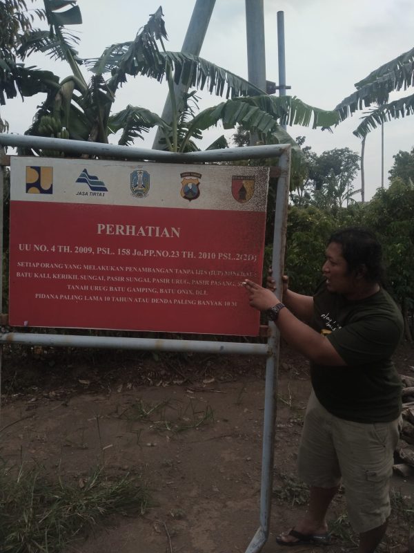 Sedotan Pasir Mojo Kediri Beroperasi, Di Mana Kewenangan APH dan Penegakan Regulasi?