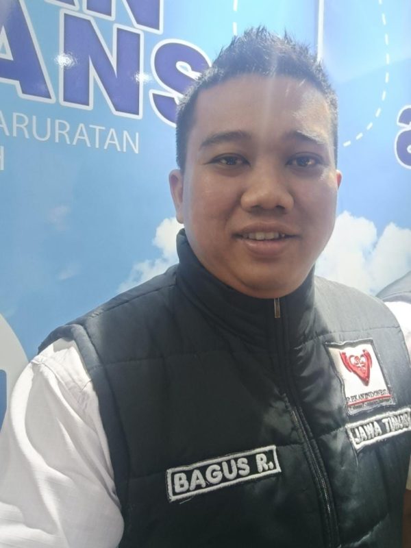 Viral dari Foto dan Pemberitaan Online, Relawan Kesehatan Jatim Soroti Bendera Kusam di Klinik Tri Mulyo
