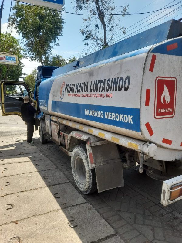 Kembali Berulah? Armada Tangki Biru Putih Diduga Angkut Solar Subsidi ke Luar Daerah