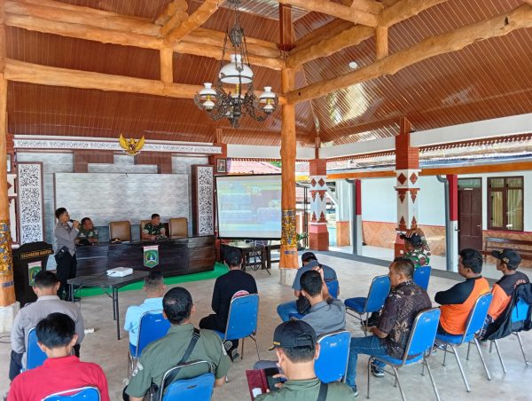 Polsek Bantur Matangkan Pengamanan Wisata Pantai, Rakor Lintas Sektor Sambut Operasi Ketupat Semeru 2026