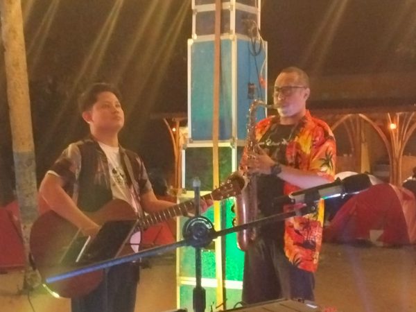 Ngliyep Summer Camp 2026 Meriah, Pengunjung Nikmati Sensasi Berkemah di Tepi Pantai