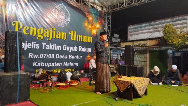 Pengajian Umum dan Santunan 22 Anak Yatim serta 112 Kaum Duafa Meriahkan Tahun Baru Islam 1448 Hijriah di Bantur