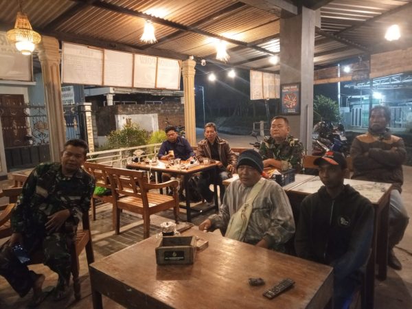 Nobar Piala Dunia 2026 Jadi Perekat Kebersamaan, TNI, Insan Pers, dan Warga Gondanglegi Guyub dalam Satu Semangat