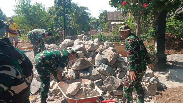 Kodim 0809/Kediri Bangun Jembatan Perintis Garuda Merah Putih, Perkuat Akses dan Dongkrak Ekonomi Warga Kaliboto